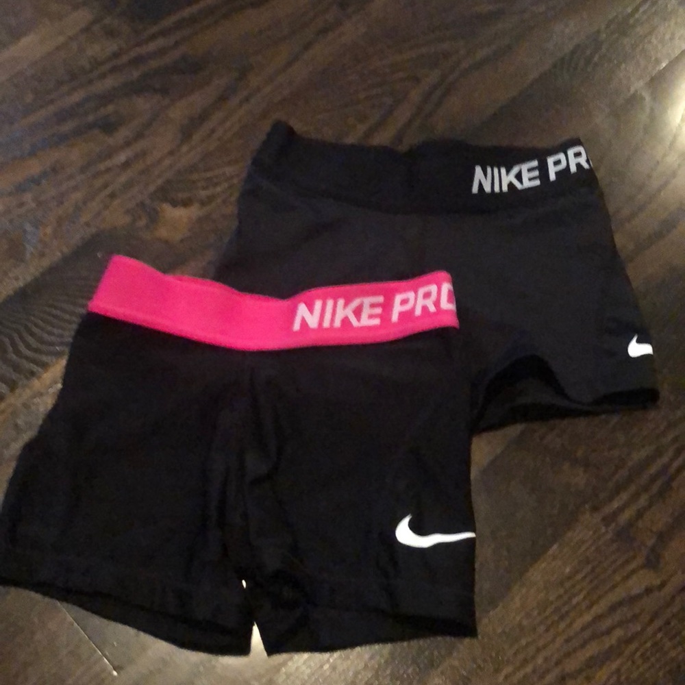 Kids Nike pro shorts xs
